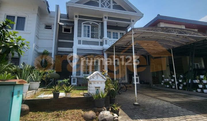 For Sale: 2-Story House Ready to Occupancy with SHM in Cibubur Tourist City