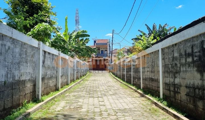Di Jual Tanah dan Bangunan di Bambu Apus Jakarta Timurual Tanah dan Bangunan Luas di Bambu Apus Jakarta Timur