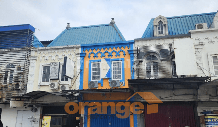 Di Jual Ruko 2 Lantai Parkir Luas Rapih di Kota Wisata Cibubur