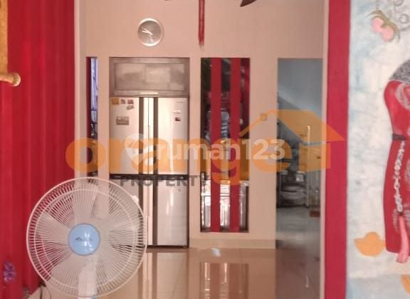 For Sale 2-Story Move-In Ready House in Kota Wisata