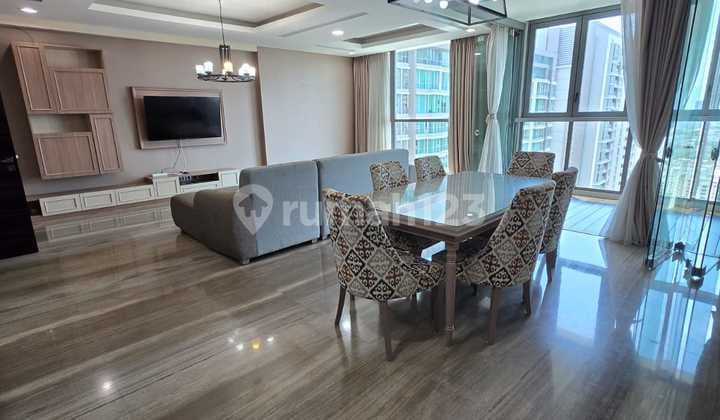 Disewakan Apartment Kemang Village 3 BR Furnished