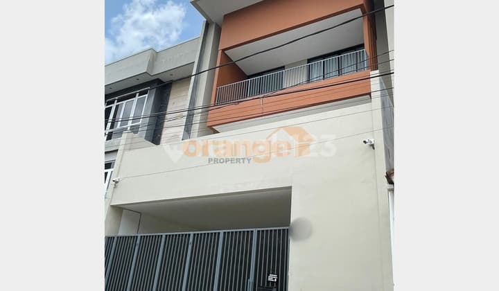 Di Jual Rumah 4 Lantai Mewah Siap Huni di Pulo Mas Jakarta Timur