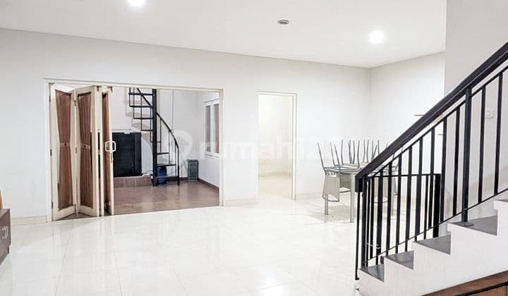 Rent Raffless Hills Cibubur Semi Furnished Minimalist Building