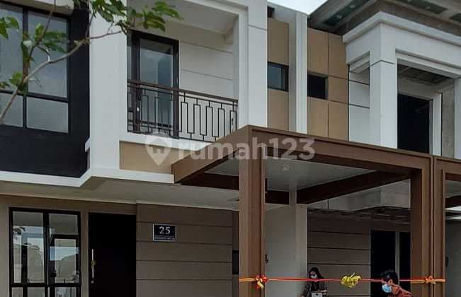 Dijual Rumah Hoek di Podomoro Park Buahbatu Kota Bandung