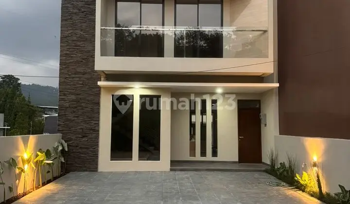 Dijual Rumah Baru Cantik di Citra Green Dago Kota Bandung