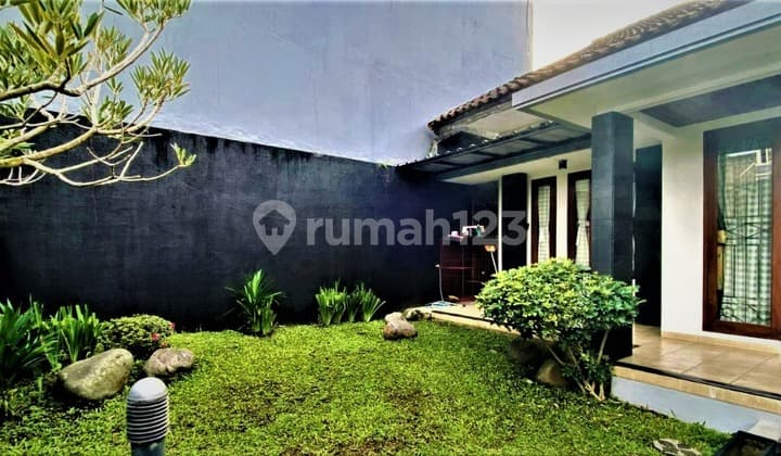 Dijual Rumah di Setraduta Pasteur Kota Bandung