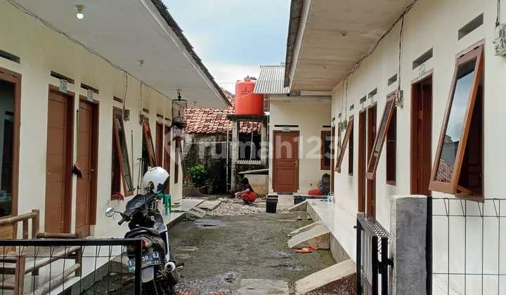 Rumah Petak Bersih 2 Km Dari Stasiun Krl Cibinong, Pasar Cibinong