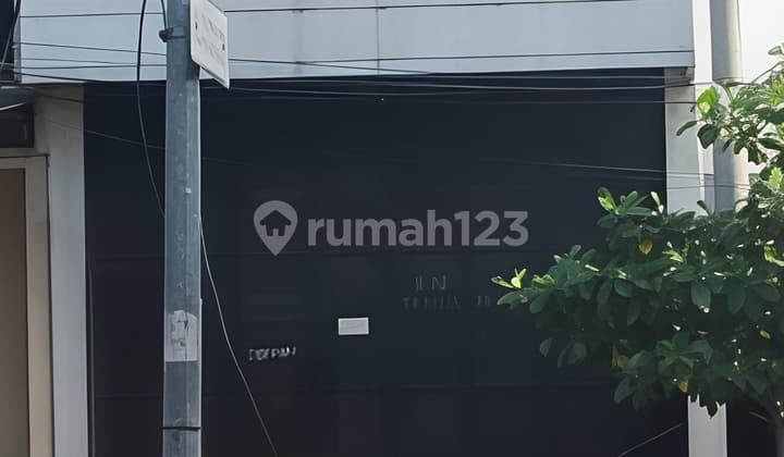 Ruko 2 Lantai Nol Jalan Raya Tanjungsari