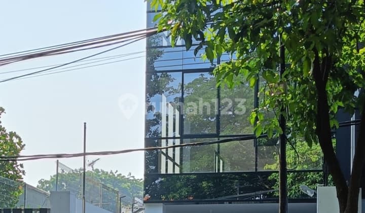 Gedung Perkantoran Baru Siap Huni Lokasi Strategis Di Pusat Kota