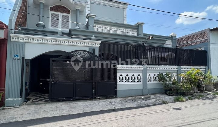 Rumah 2 Lantai Siap Huni Lokasi Strategis Di Jalan Kandangan Gunung, Surabaya Barat