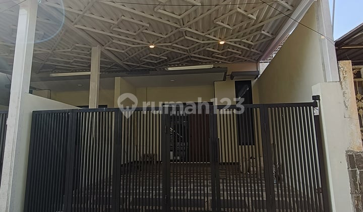 Runahbaru Gress 2 Lantai Lokasi Strategis. Dikawasan Pakis Tirtosari