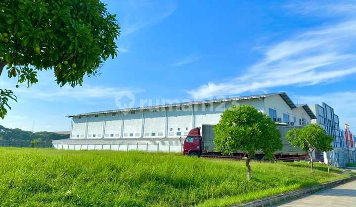 For Rent: Strategic 2-Story Warehouse in Marunda Center Industrial Area - 40-Foot Container Access