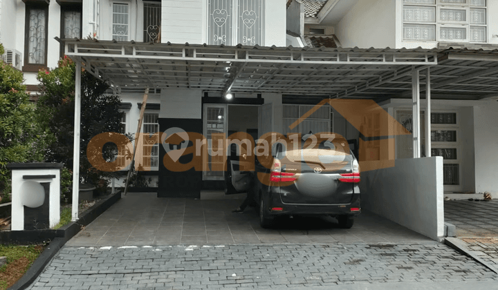 Turun Harga!! di Jual Rumah 2 Lantai di Legenda Wisata Cibubur