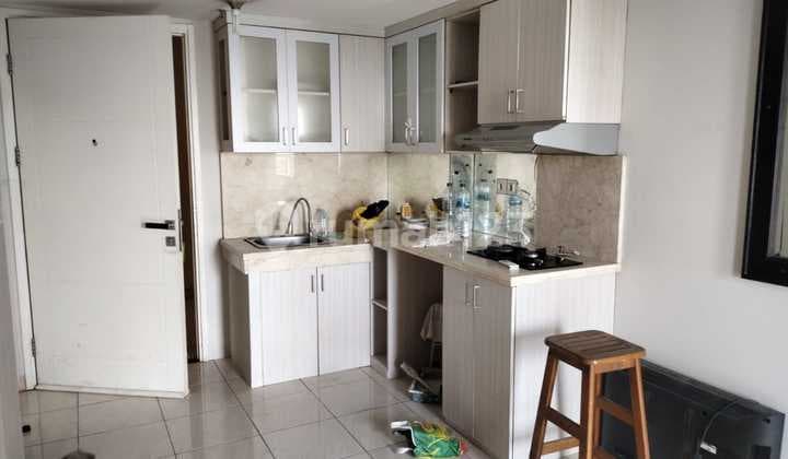 Dijual Apartement Springlake 2 Bedroom Kosongan Bonus Kitchen Set Siap Pakai