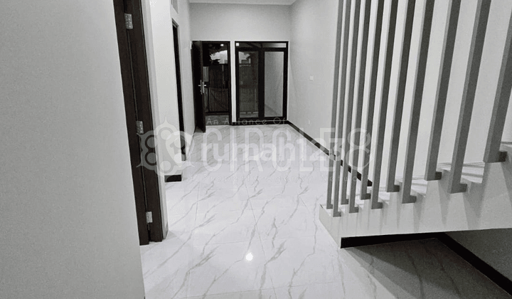 Rumah Baru 2 Lantai Taman Kopo Indah 1 Bandung Selatan