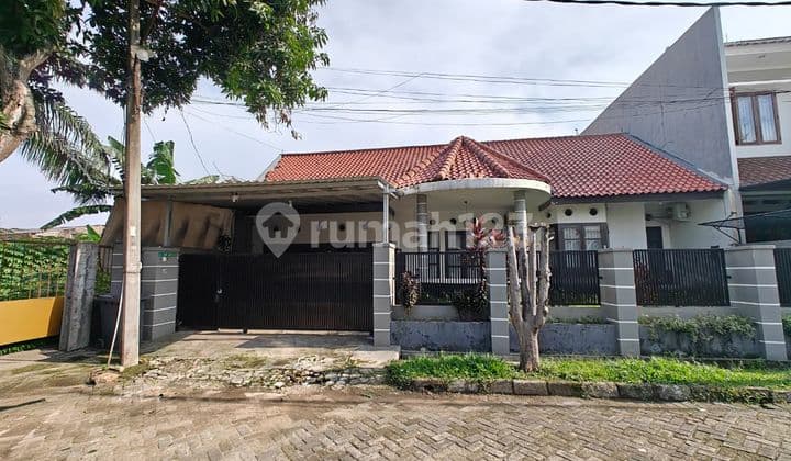 Rumah Nyaman Siap Huni di Islamic Village Cluster Zam Zam II, Lippo Karawaci,, Tangerang