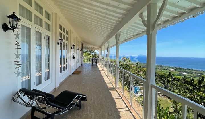 Luxury Villa With Spectacular Ocean View Tempayan Villa