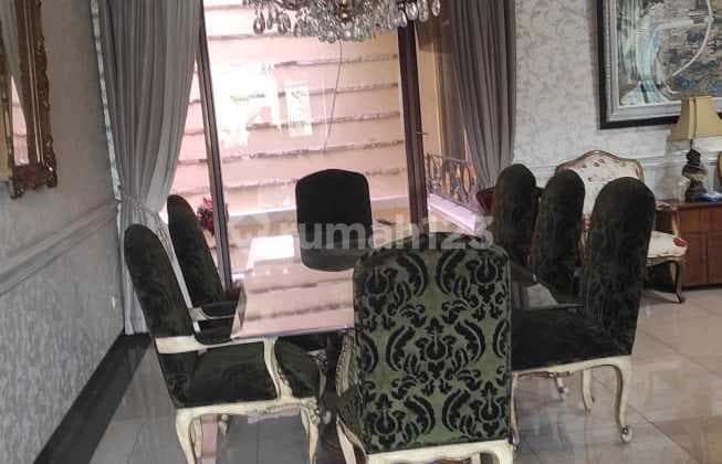 Sewa Rumah dengan Desain Elegance Minimalisdi Lebak Bulus Jakarta Selatan