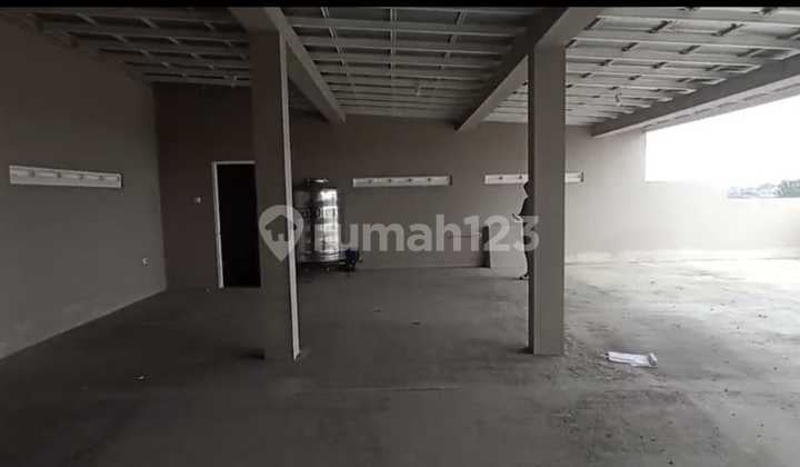 Selling Brand New Strategic Cool Shophouse in Keranggan, Bekasi