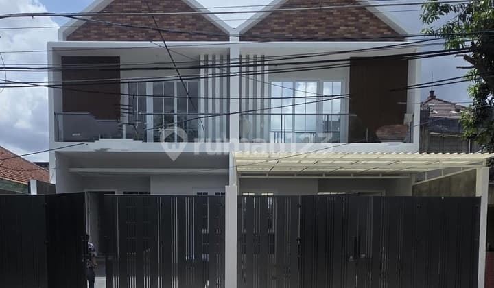 Jual Rumah Newbrand Lokasi Exlusive dan Startegis di Kedoya Jakarta Barat