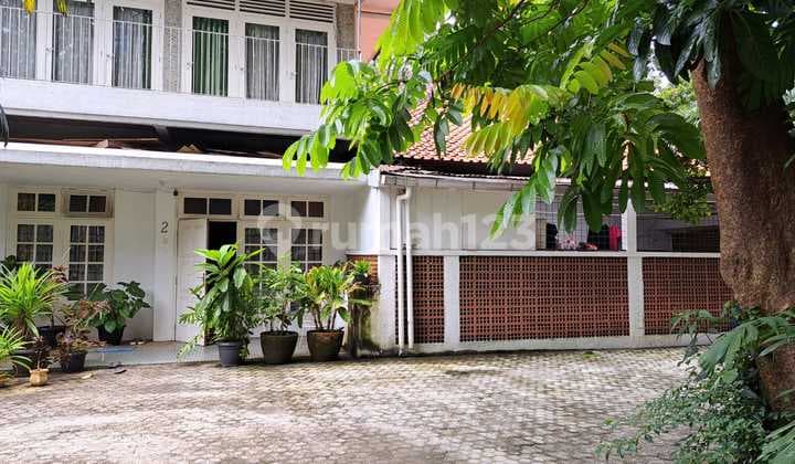Miiki Immediately House Near Scbd Senayan Business Area South Jakarta.