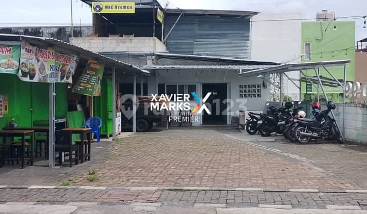 Ruang Usaha atau Cafe di Sudimoro Malang