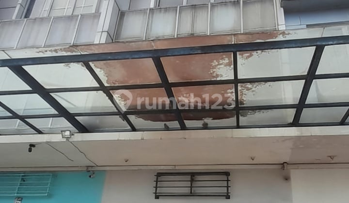 Ruko 2 Lantai di Jalur Utama Keluar Gerbang Tol Grand Wisata