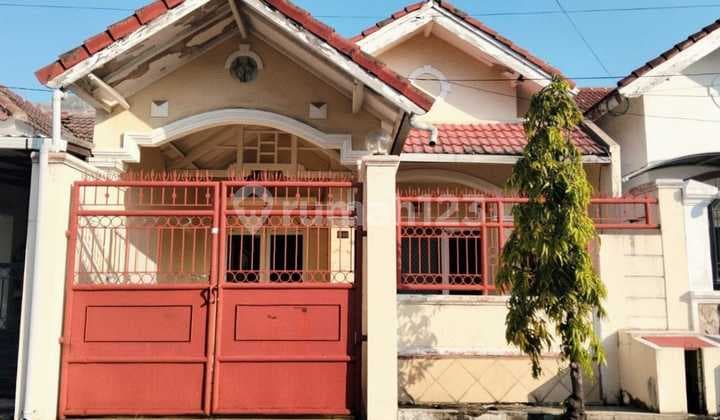 Rumah Disewakan di Nirwana Eksekutif Surabaya