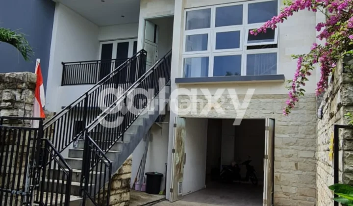 3 Story House in Ocean Bay Sun Siligita Nusa Dua Badung, Bali