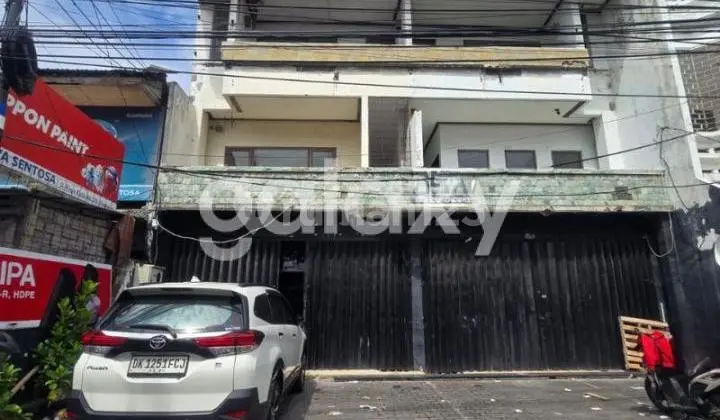 Empty 3-Storey Shophouse on Raya Kuta Badung, Bali