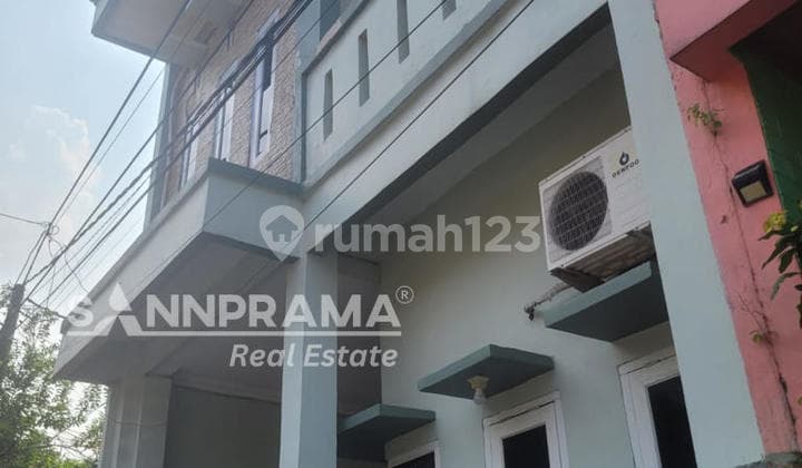 Rumah Second Murah 2 Lantai Siap Huni Dlm Perumahan Permata Depok