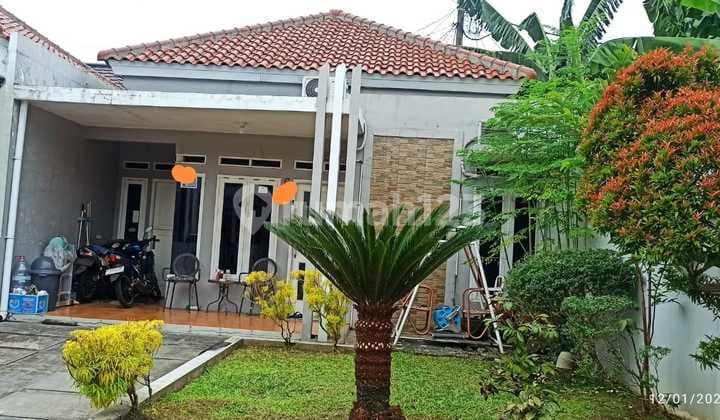 Affordable Second-Hand House Ready to Occupy in Pelita Air Complex, Depok