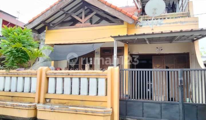 Investasi Emas! Rumah 2 Lantai 6 Kamar Otista 1 Jatinegara, Potensial Kosan Dekat 7 Akses Transportasi & Rs