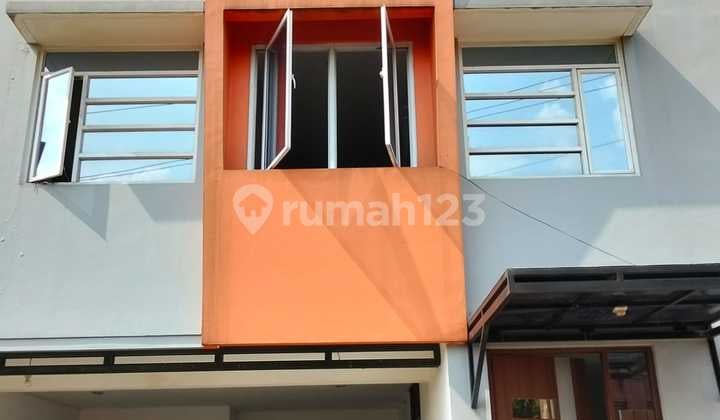 Dijual Rumah Second 3lantai Murah Siap Huni Disukmajaya,depok