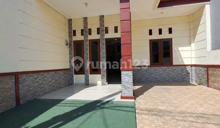 Affordable 2-Story House, Ready to Move In, Strategic Location in Beji, Depok