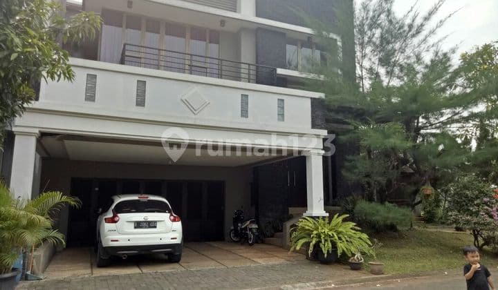 Rumah Mewah Full Furnished Di Raffless Hills Cibubur