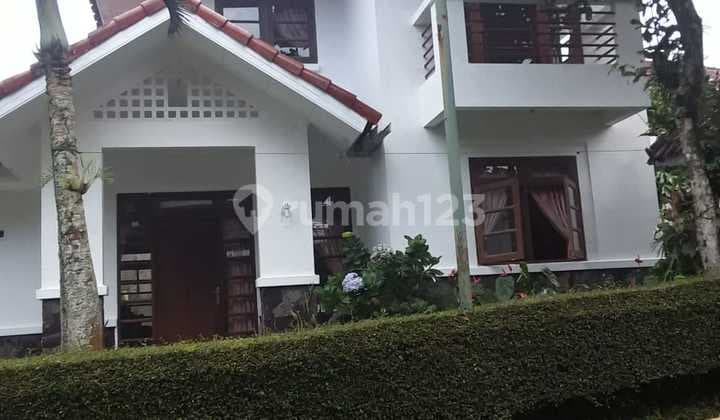 Di Jual Villa Bumi Ciherang Cipanas Puncak