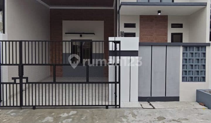 New House Ready to Occupy on Jl Anggur Harapan Indah 1 Bekasi