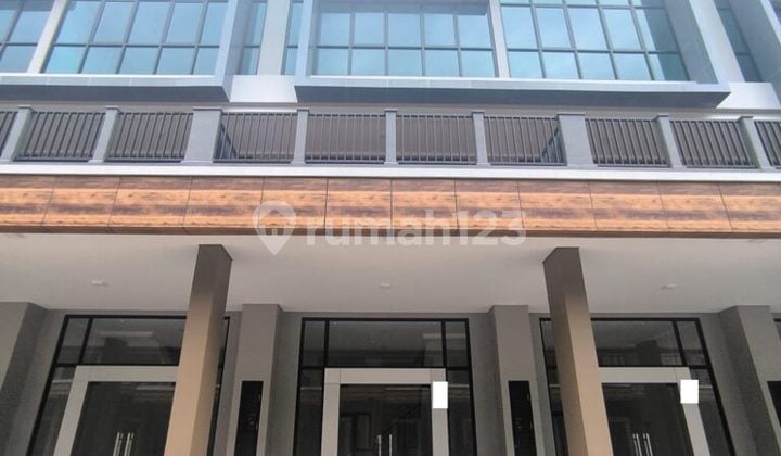 Disewakan Ruko Crystal Summarecon Bekasi