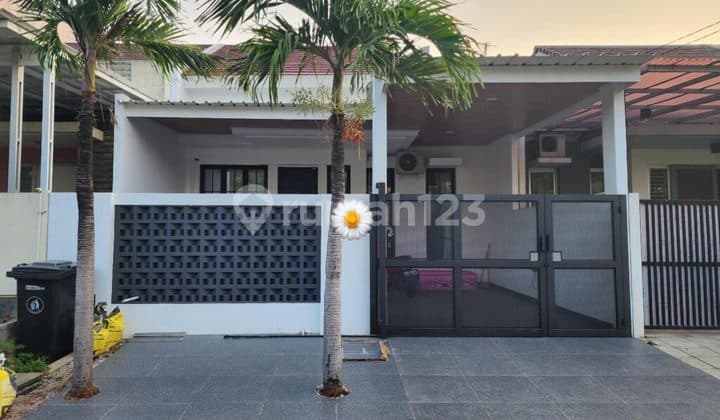 Rumah Siap Huni View Taman di Cluster Ifolia Harapan Indah Bekasi