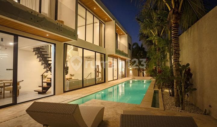 Luxury Villa For Rent