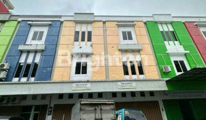 Ruko Cendrawasih Komplek Ruko Cocok Tuk Kantor / Gudang Ruko Cendrawasih Komplek Ruko Cocok Tuk Kantor / Gudang