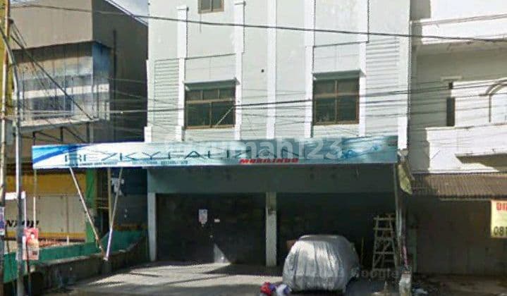 Ruko Poros Gowa Front Honda & Adijaya