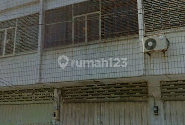 Ruko Dekat Sekali Dengan Pasar Sentral Makassar