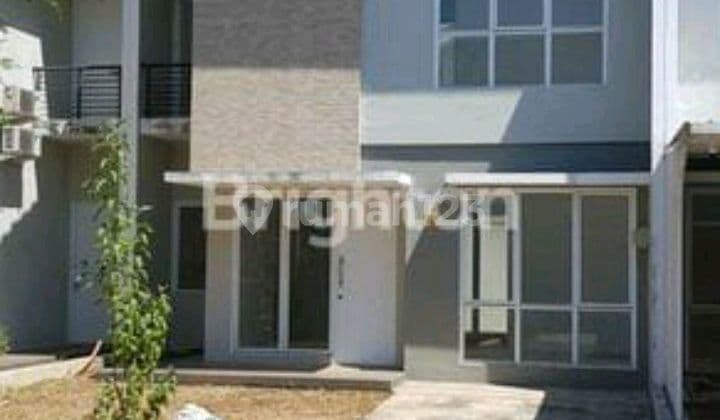 Rumah Cantik Belum Pernah Di Tempati Royal Spring