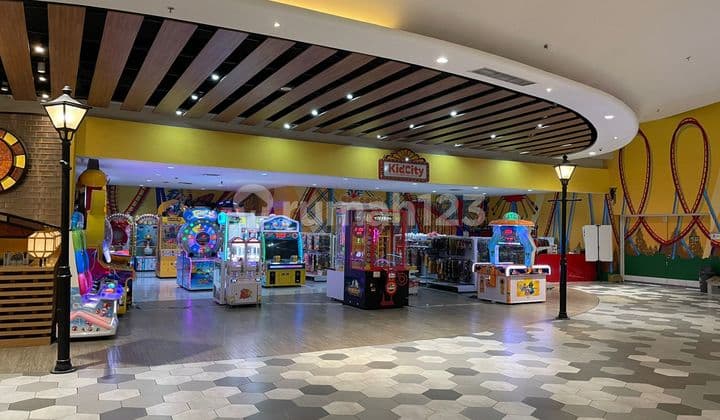 Dalam Mall Trans Studio Makassar Lt2 (baca Deskripsi)