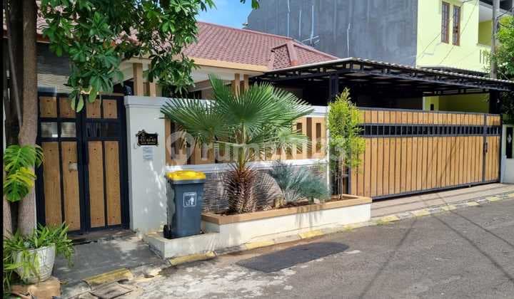 Rumah Modern Minimalis Duta Bintaro