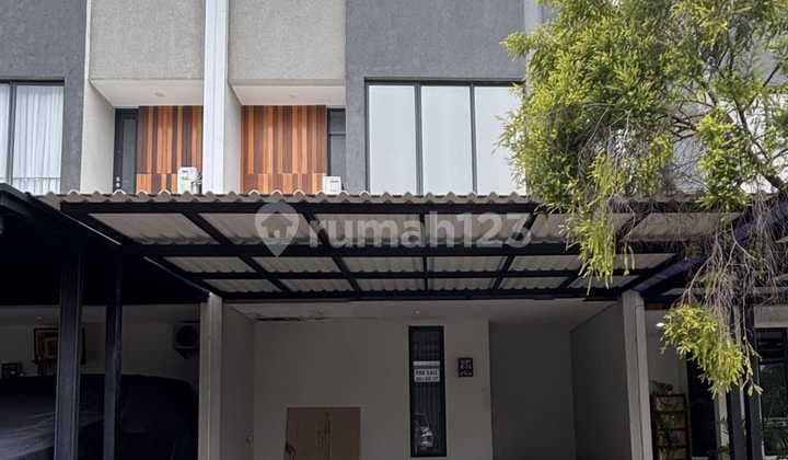 Rumah Minimalis 2 Lantai Strategis Dekat Bxchange di Uville Residence, Bintaro - Tangerang Selatan