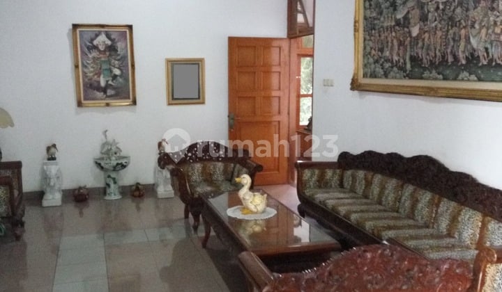 Rumah Besar & Nyaman di Pasteur Bandung - Dekat Kampus Maranatha!!