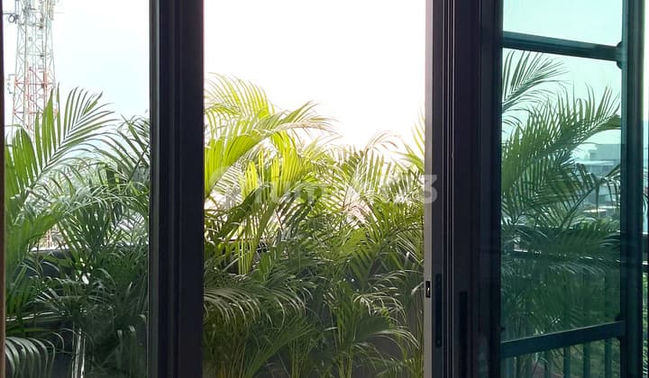 Rare 3 BR Premium Facilities Apartment at Wang Residence, Kedoya - West Jakarta